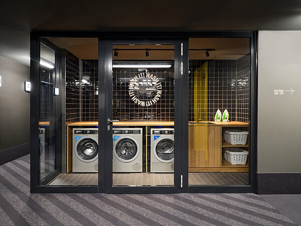 LAUNDRY ROOM LAUNDRY ROOM